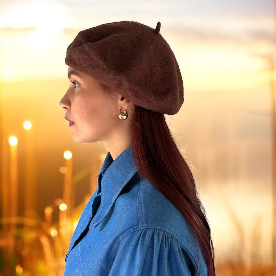Vintage-Inspired Brown Pure Wool Beret